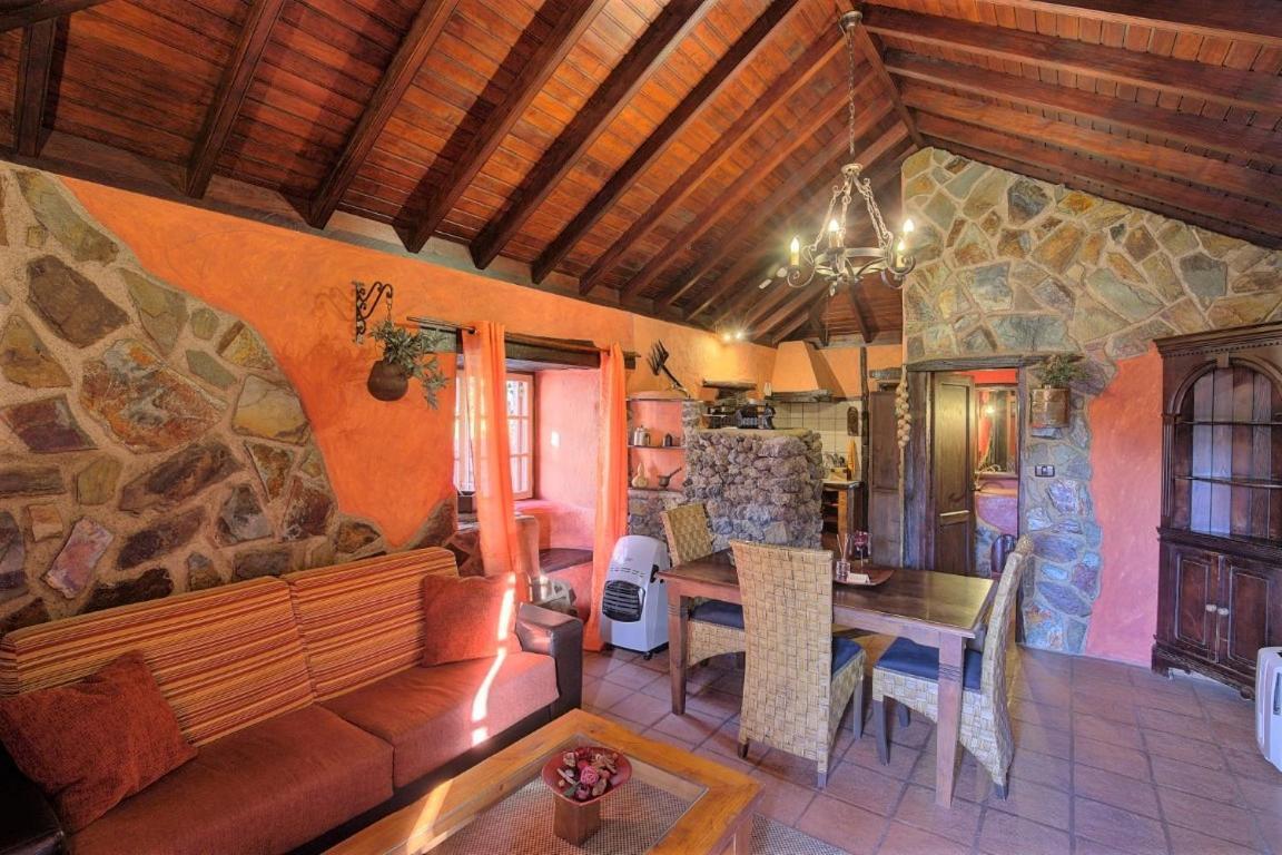 Hacienda La Centenaria,Casas Rurales Эль-Пасо Экстерьер фото